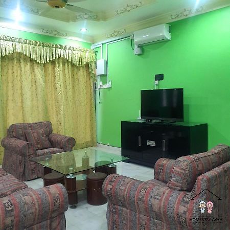 Homestay Ayah Kuantan Zewnętrze zdjęcie
