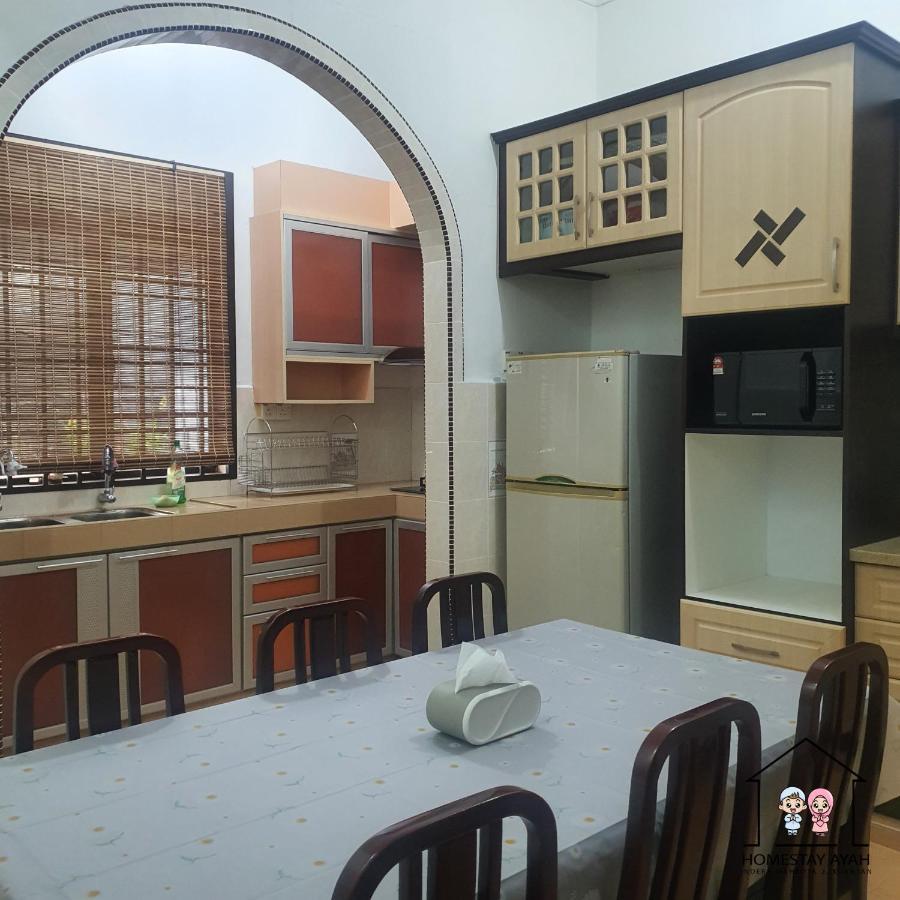 Homestay Ayah Kuantan Zewnętrze zdjęcie